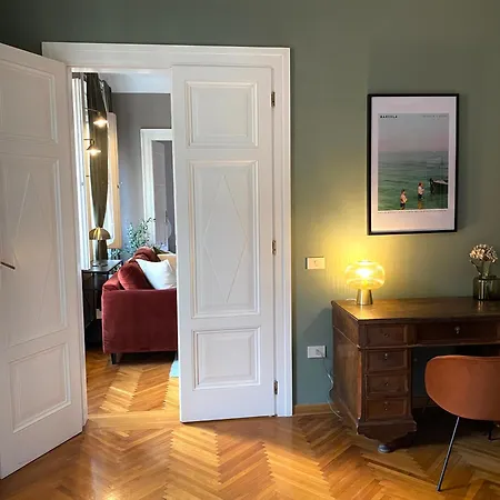 Apartament Zentrum Vor Der Tuer Triest